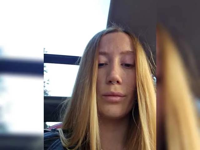 lana-lana03 — Freechat on BongaCams