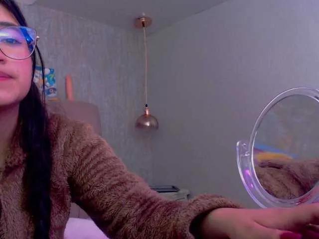 laurenelove — It warms me a lot to dominate me, I like to satisfy others, to make me come to shake