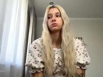 almetazorc — Goal : Show my hard nipples through your fingers  - I'm Ruby, a friend of Kate #little little #shy about my #smalltits because I'm #18, I'm the #young #new girl here [150 tokens remaining]