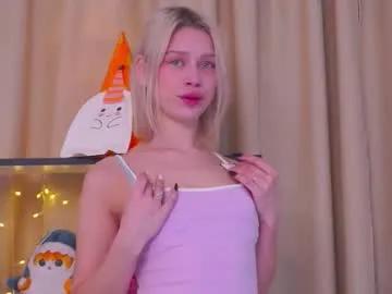 angelkissie — Goal: Remove hand bra and pinch my tinder nipple |Hi guys, I'm #new, my PVT is open, welcome <3 | #cute #young #lovense #shy [20 tokens remaining]