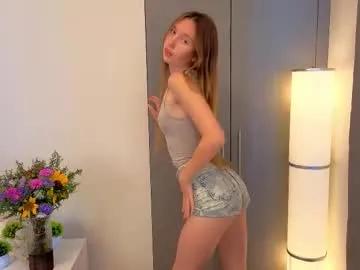 annamarie_foryou — GOAL  : Good morning everyone!!Im Polly just start here.. may u wanna help me #shy #new #cute #teen #petite [31 tokens remaining]