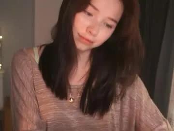 anntics_ — show my bra closely [0 tks left]  im back! for a week ;p #tease #natural #skinny