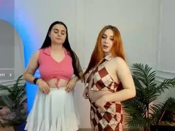 elara_myst — Goal:  massage ass with oil^^ #shy #teen #young #new #bigboobs [23 tokens remaining]