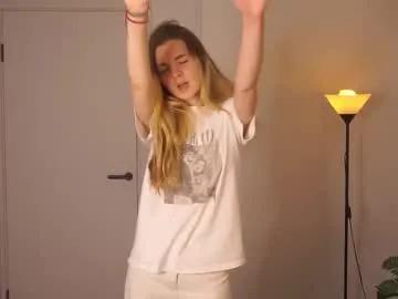 elizabethennals — 2 day here #new g:  Show the color of new my panties-  Hello im Elizabeth I'm 18 years old,  here im #shy #natural #young #blonde [160 tokens remaining]