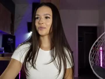 emilybatee — Take off  bra and wet white T-shirt on boobs [918 tokens remaining]