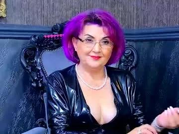 isabelaconte — Obey and make Me happy ! #feet #smoke #nails #strapon #mistress