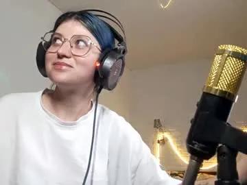 jewellpetraglia — Goal: ( stand up and turn around  )     Hello guys ^my name is Nanu Welcome to my room ^ #new  #shy  #natural #18 #bigboobs [87 tokens remaining]
