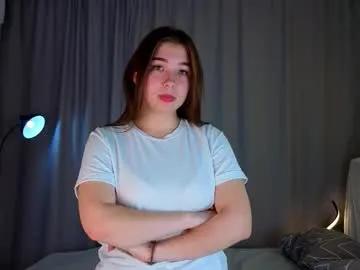 juniebogany — GOAL: Lay on bed + secret pose [111 tokens remaining] Hiya im Mia, im 19, Glad to see in my room #18 #squirt #teen #lovense #bigboobs