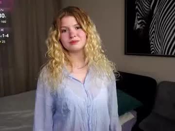 latanyabarthel — gently touch my neck #New #18 #shy #bigboobs #bigass [44 tokens remaining]
