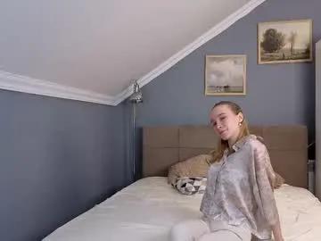 patsy_lewis — GOAL - Raise my shirt    I'm new here is my first day ! #new #shy #skinny #18  #bigass [0 tokens remaining]