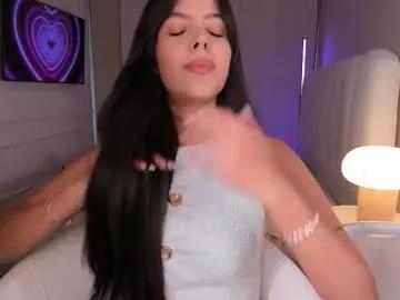 salomee_11 — Current Goal: naked and fingers pussy at 1100 tokens -- Next Goal: fuck pussy -- #latina #squirt #young #bigtits