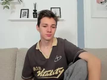 twinkguy_slim — Doggy pose) [269 tokens left] #18 #young #lovense #feet #uncut