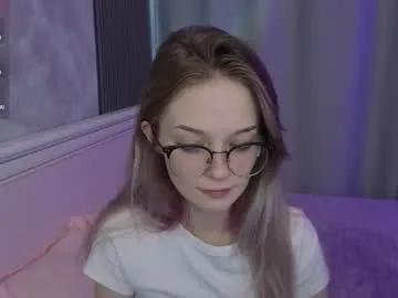 vialeta_baby — GOAL: Soft touch my ass [124 tokens remaining] Meow^^~ call me VI #18 #feet #lovense #skinny #teen
