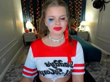 Chaturbate wildedesire is Freechat wildedesire — Got my mallet, my mask, and my madness. You ready to play with Harley tonight? #ahegao  #private #halloween #cosplay #nylon