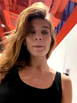 -AngelAri- — Group on StripChat