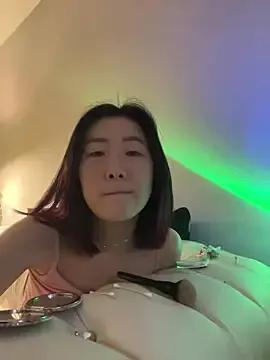 AikoYamada — Wear High Heels