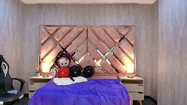 StripChat ANABELL_BROWN is Freechat ANABELL_BROWN — RIDING MY TORSO DILDO - BRA OFF 3MIN