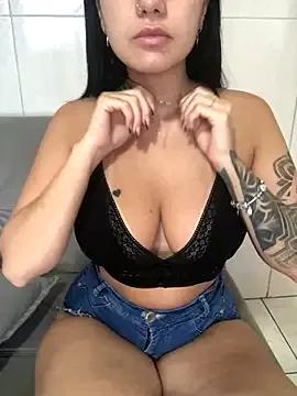 Andreininha — Peladinha mostrando a marquinha