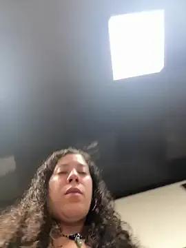 Bigbuttbrooklynn — Nipple clamps In public at goal