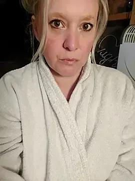 StripChat Bouncy-Bella28X is Freechat Bouncy-Bella28X — Get me naked