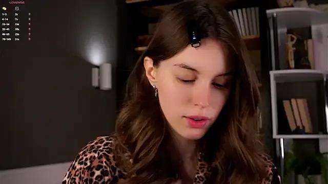 DarylBarks — play with fingers in panties 3 min