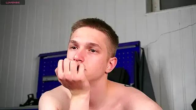 StripChat dustyn_fox is Freechat dustyn_fox — HOT BLOWS OF CUM