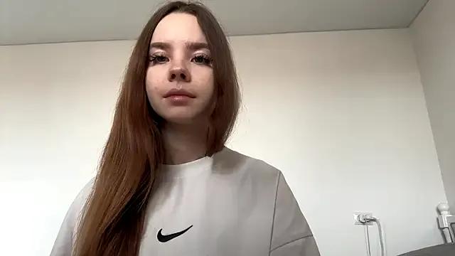 EhtelBiondi — Put on a top