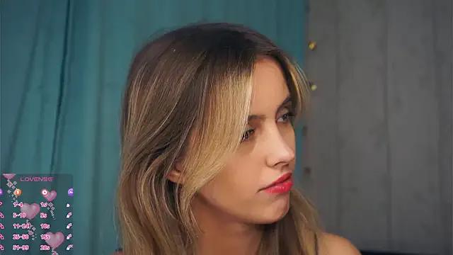 FannyHewson — Show you my cute boobies