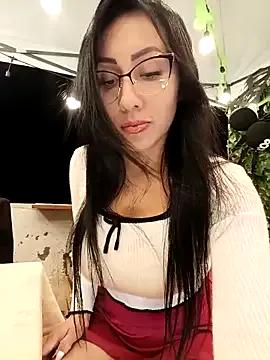 StripChat Isabellitasexi38 is Freechat Isabellitasexi38 — Make me wet, rich king