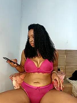 Luhma_hot — Open pussy + fingers