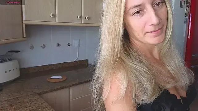 StripChat Lunamix is Freechat Lunamix — GIVE ME PLASURENAKED+CTRL TOY 10 MIN