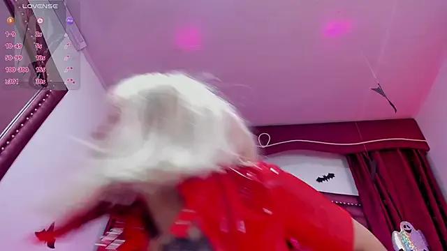 StripChat Maddissonlove is Freechat Maddissonlove — SMOKE A CIG N STRIPTEASE-PUSSYPLAY