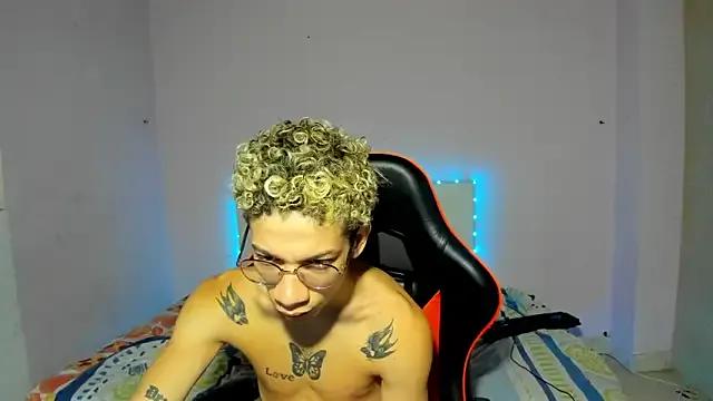 StripChat mateodeamjo is Freechat mateodeamjo — MASTURBATION