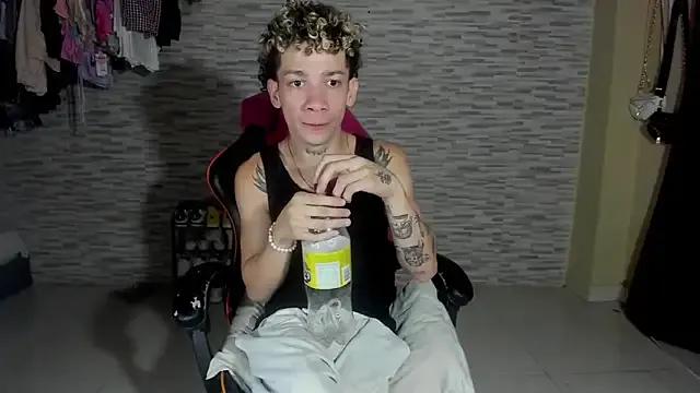 mateodeamjo — ALL NAKED