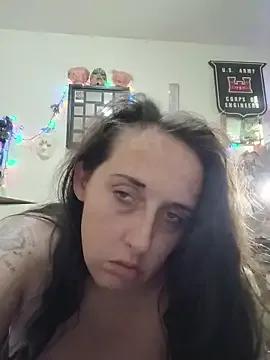 PhatAss_Kummmilla — Titties out for 2min