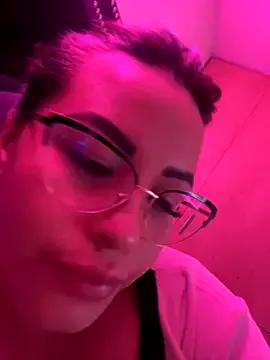 StripChat sexyyykloee is Freechat sexyyykloee — tits out + deep throat sloppy