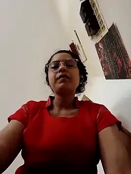 thanusi_2 — Freechat on StripChat