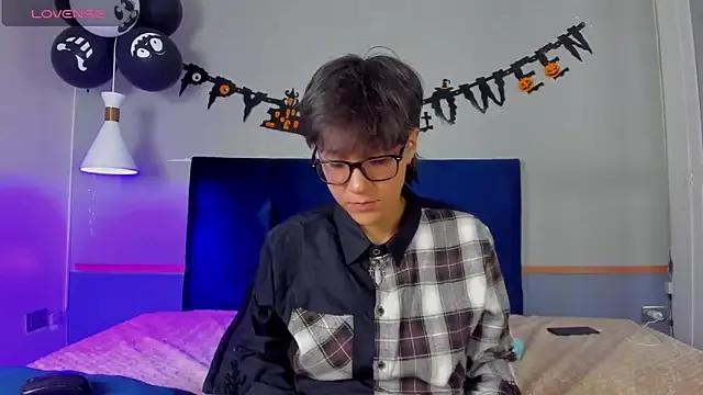 Tsuki_Maru — Suck your fingers slowly