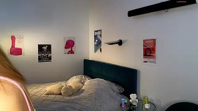 StripChat vixinp is Freechat vixinp — show my booty