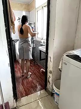 xiiuuff18 — Freechat on StripChat